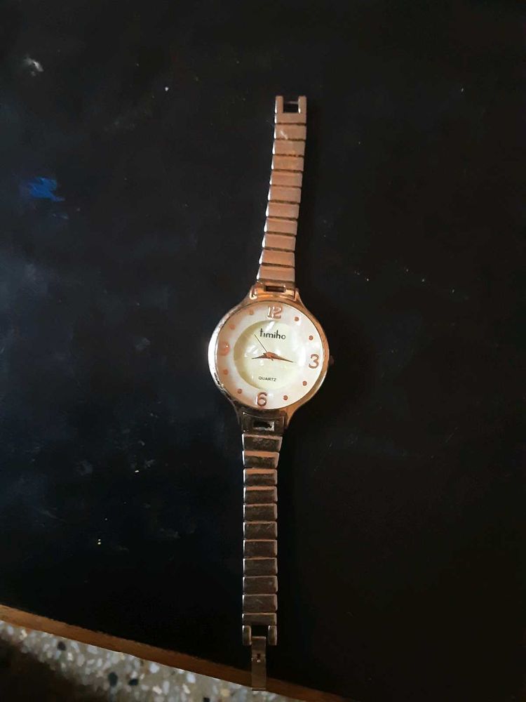 Elegant Women&#39;s Watch