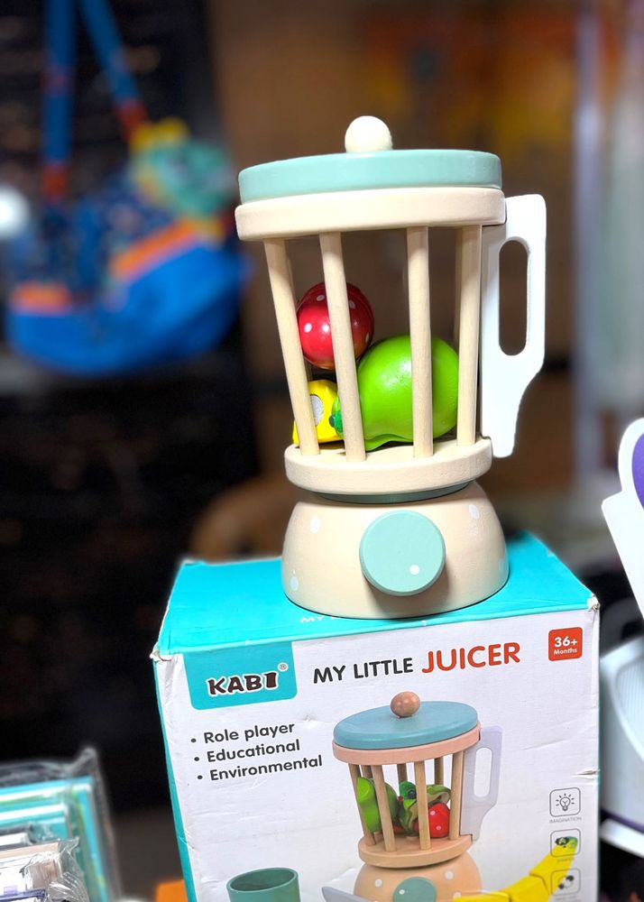 Wooden Mixer/Juicer &amp; Blender Toy Set - 7 Pcs