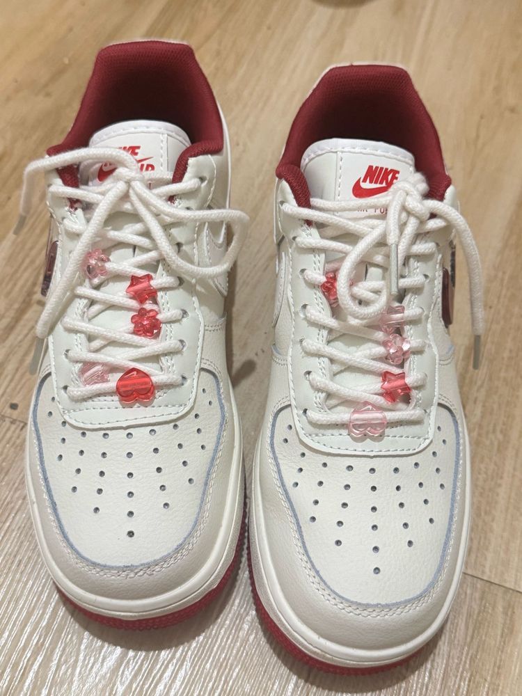 Nike air Force, Valentine Edition.