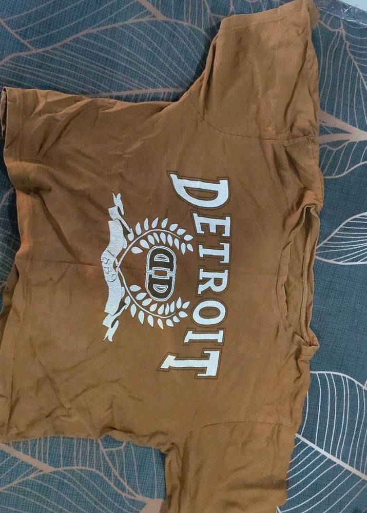 Detroit Graphic Tee