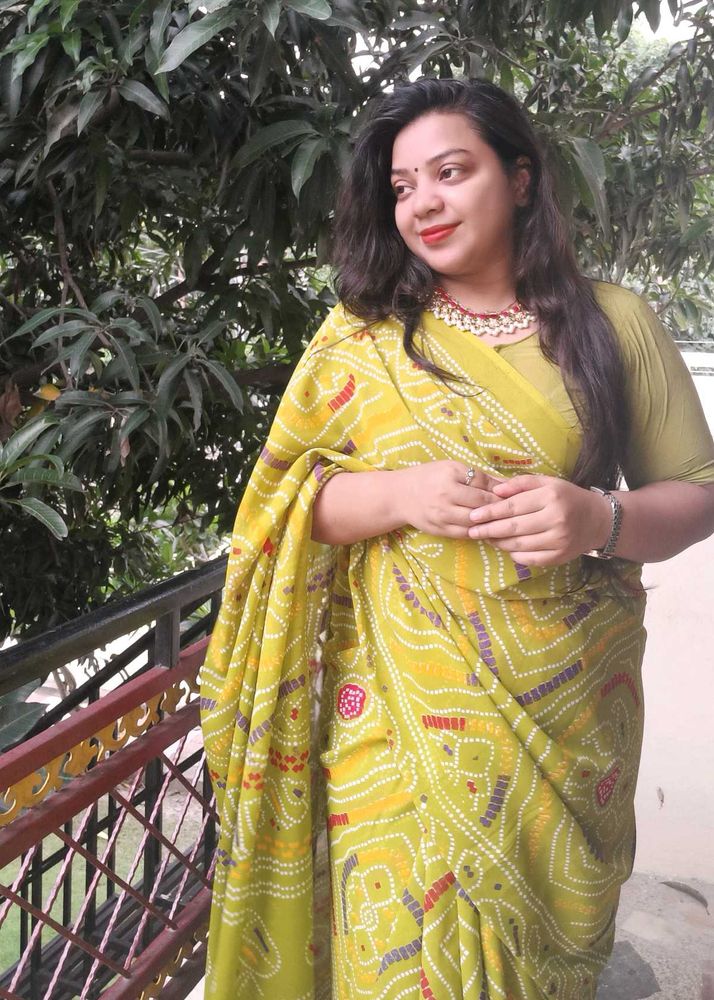 Olive Green Bandhani Saree