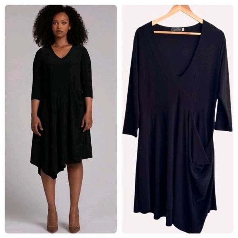 Chic Black V-Neck Midi Dress