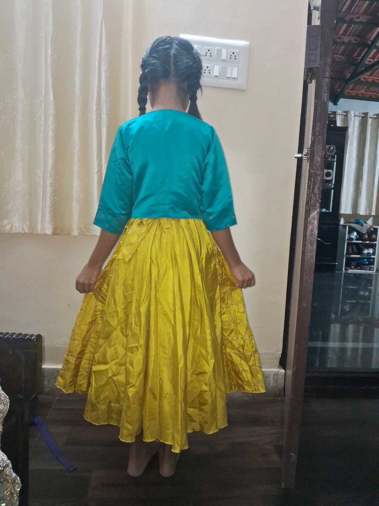 Girls&#39; Teal and Gold Party Dress