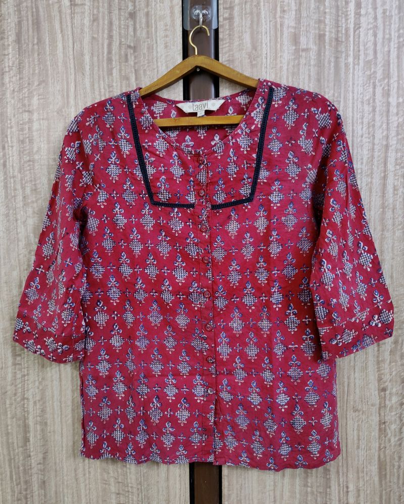 Taavi Red And Blue Kurti (S)