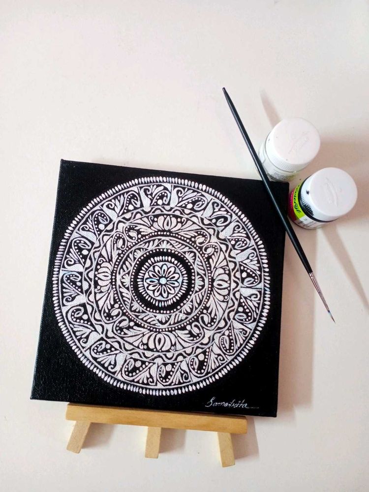 Black And White Paint