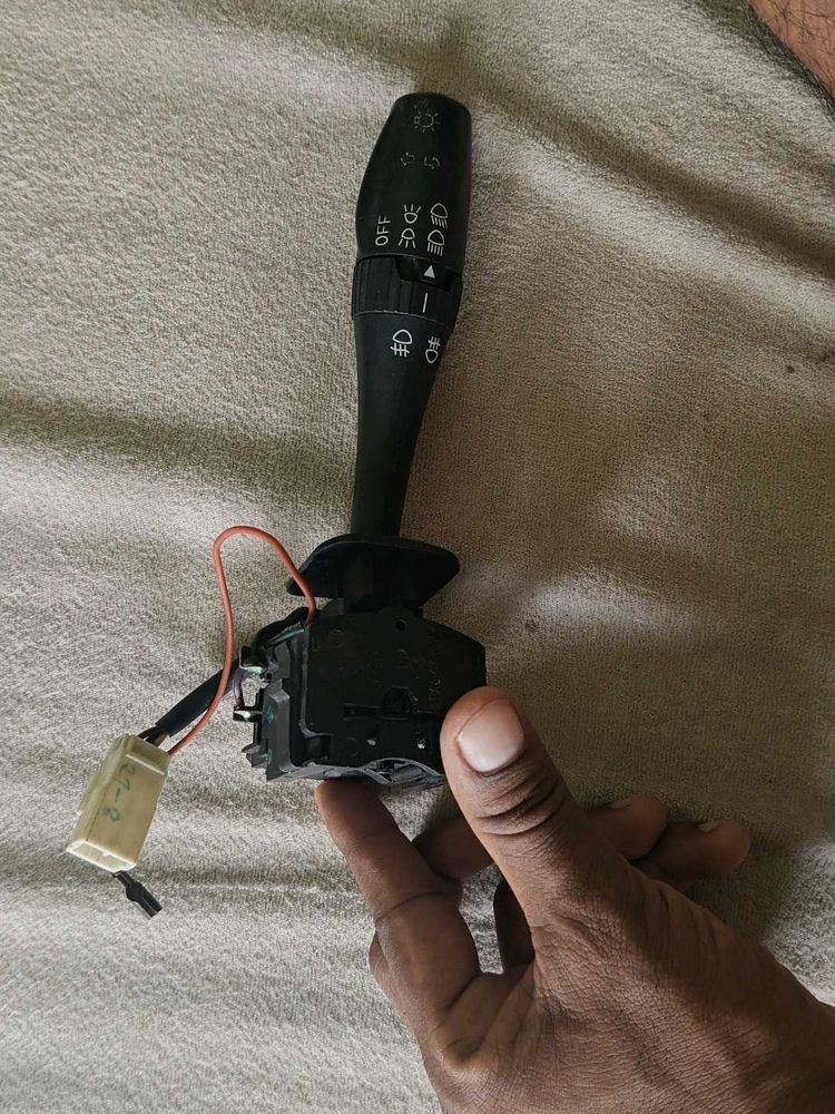 Tata Indica Indictor Switch