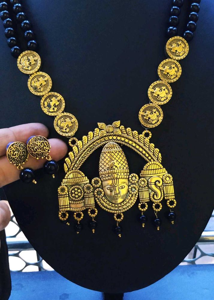 Ethnic Necklace &amp; Earring Set