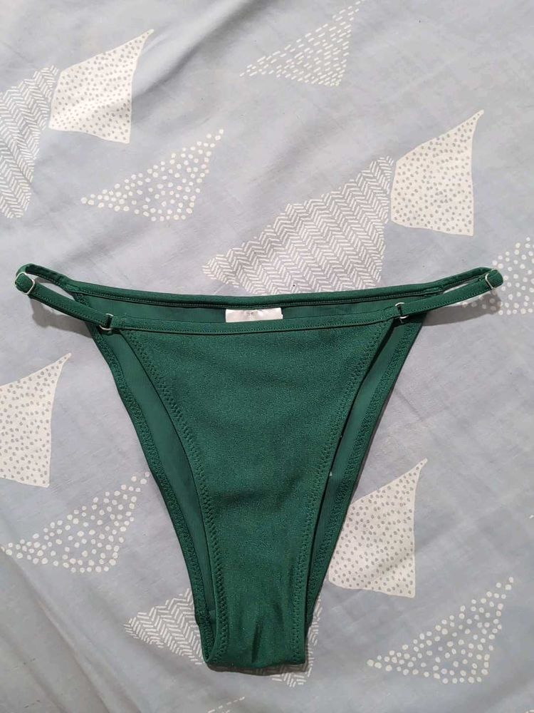 H&amp;M Green Bikini Bottom - Size 4