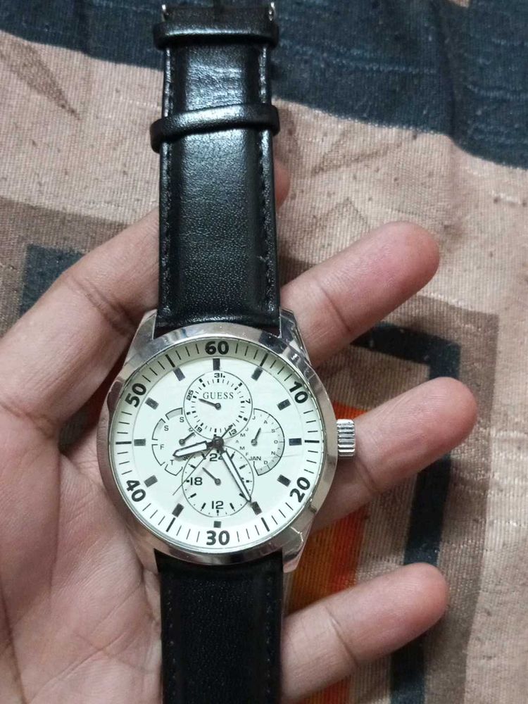 Guess Orignal Analog White Dial Men&#39;s Watch