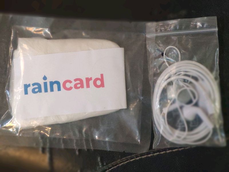 Samsung made in taiwan handsfree and rain card