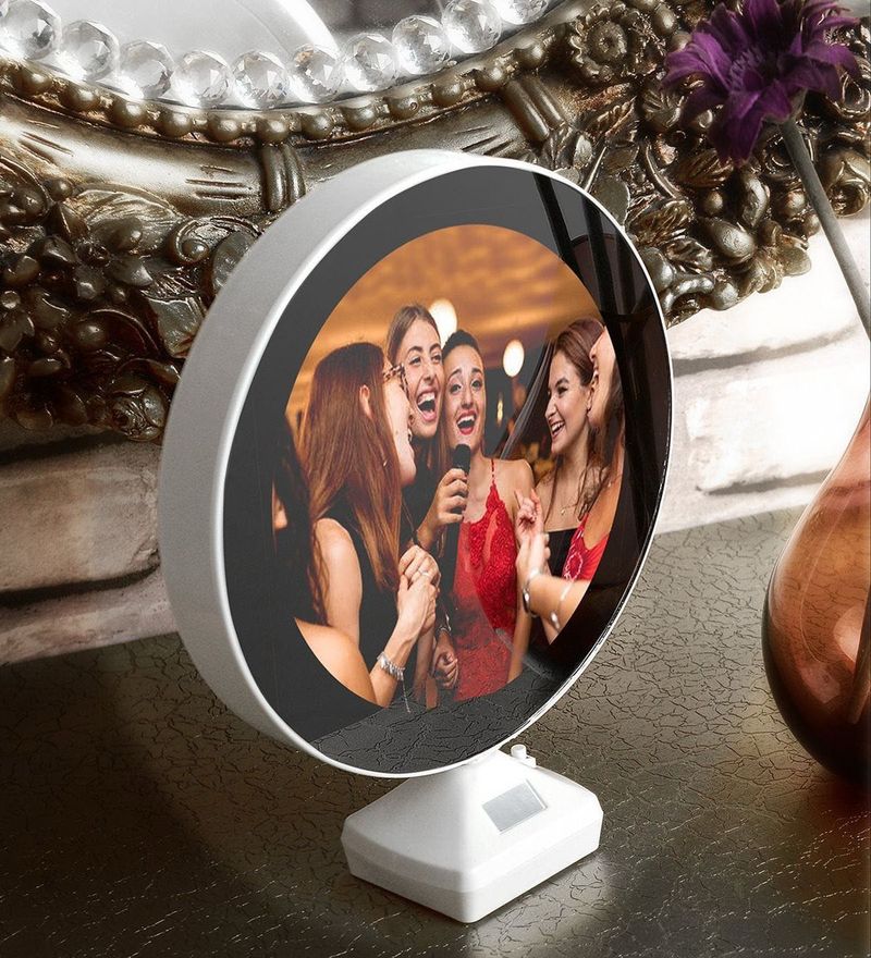 Light Photo Frames📸