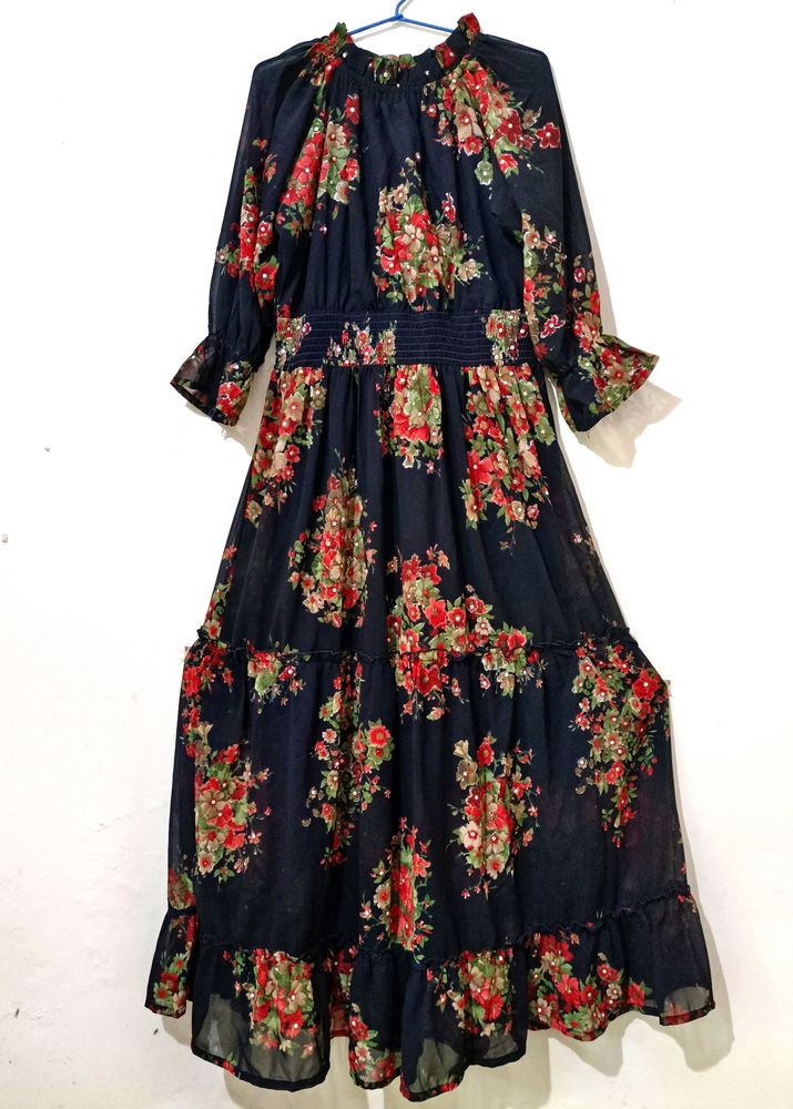 Black Floral Gown 🖤🌹