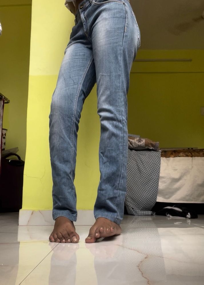 Light Wash Denim Jeans