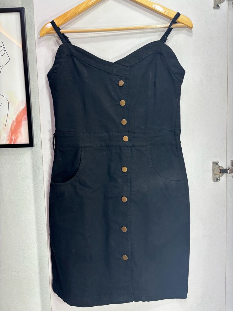 Black Back Zipper Dress