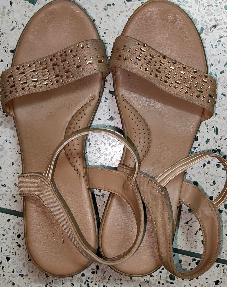 Bata Heels 👠