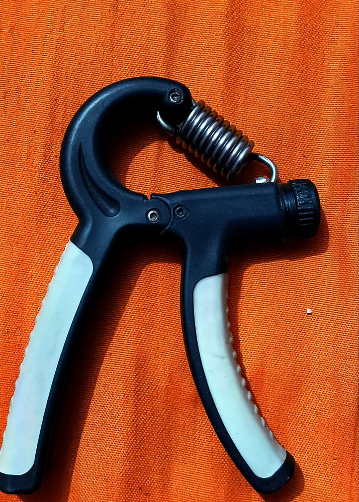Hand Gripper