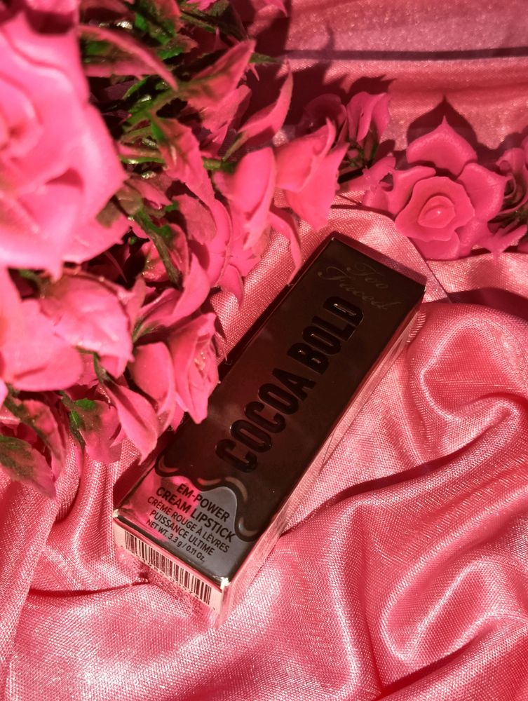 Too Faced creamy Lipstick