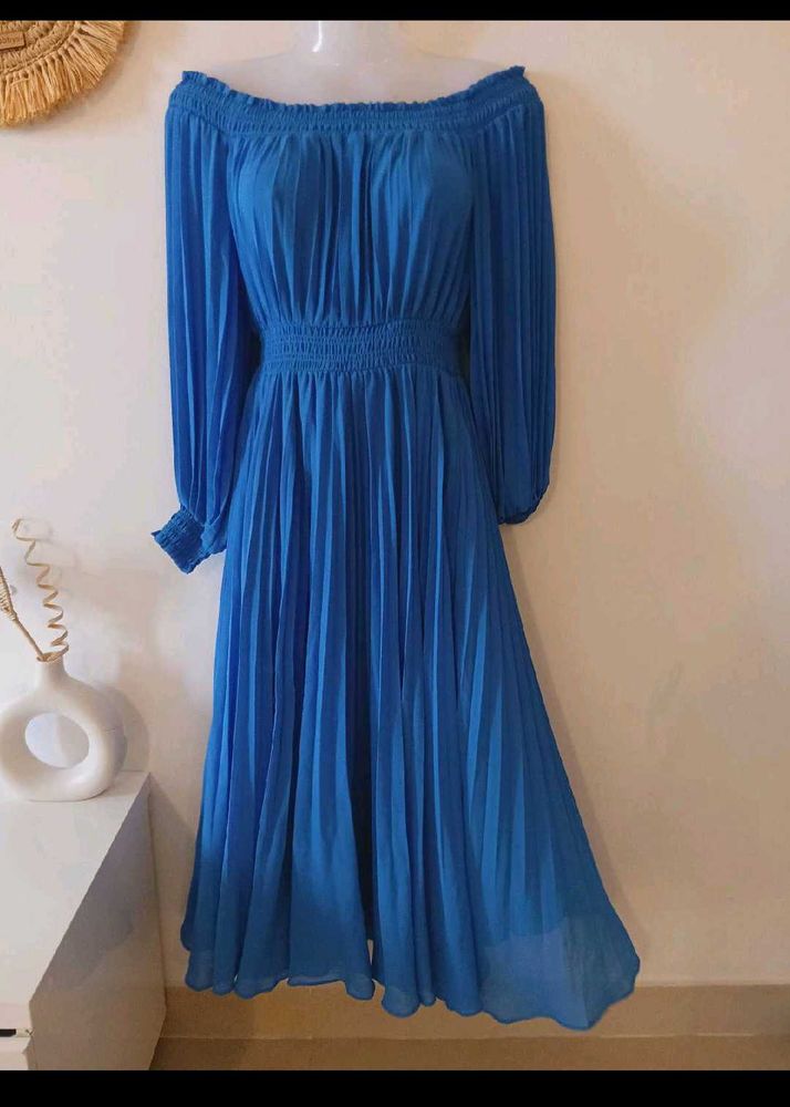 Forever New Off Shoulder Puff Sleeve Dress