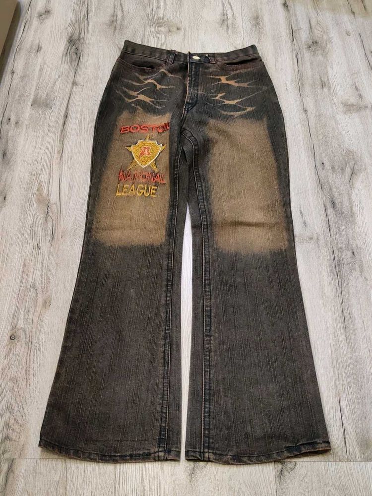 Ma2202 Sabrin bootcut jeans waist 26 inches