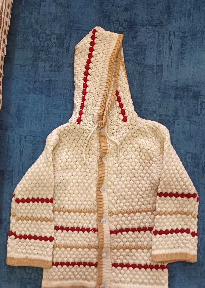Well Maintained Full Sweater wear.