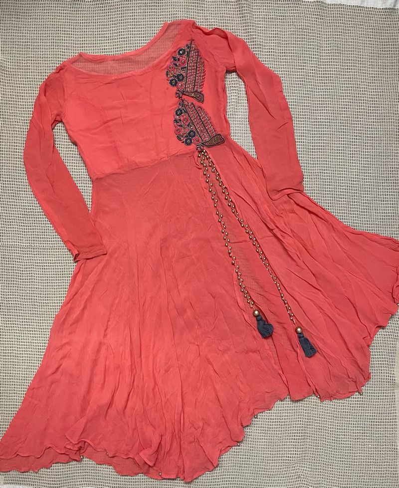 Coral Kurta With Slit