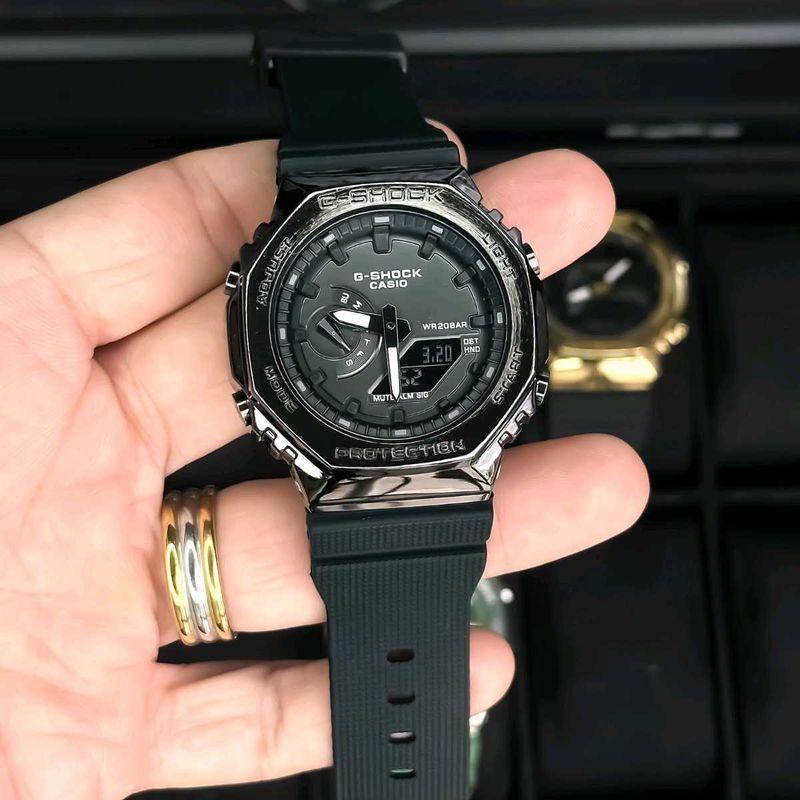 *_G -Shock_* ( Casio ) GM-210BB-1DAR BLACK