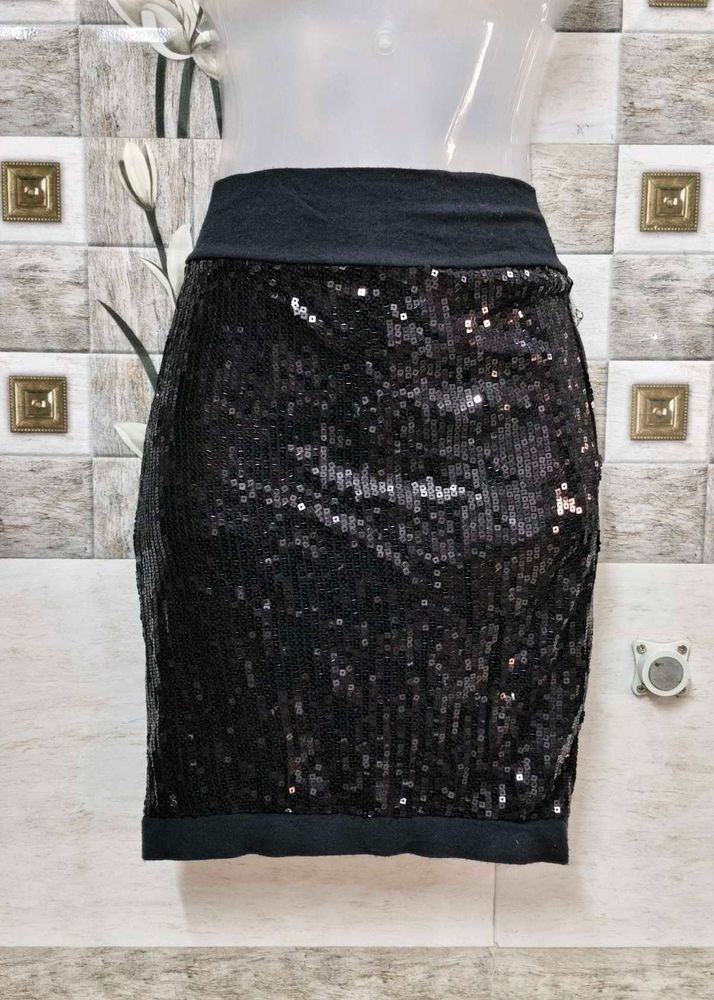 Sparkling Sequin Mini Skirt
