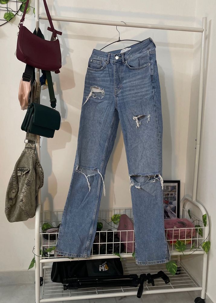 Ripped Straight Leg Jeans