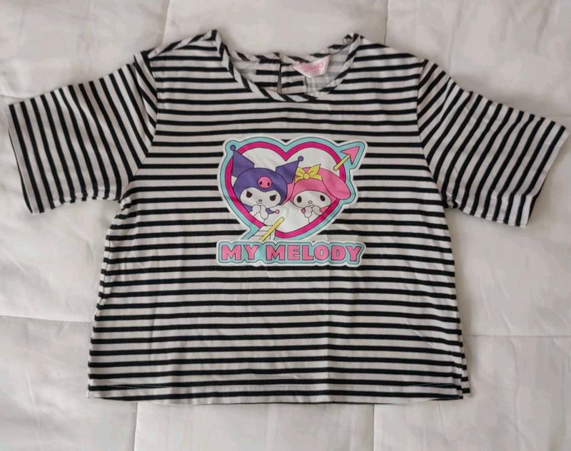 Black&amp;White Striped Top Girl