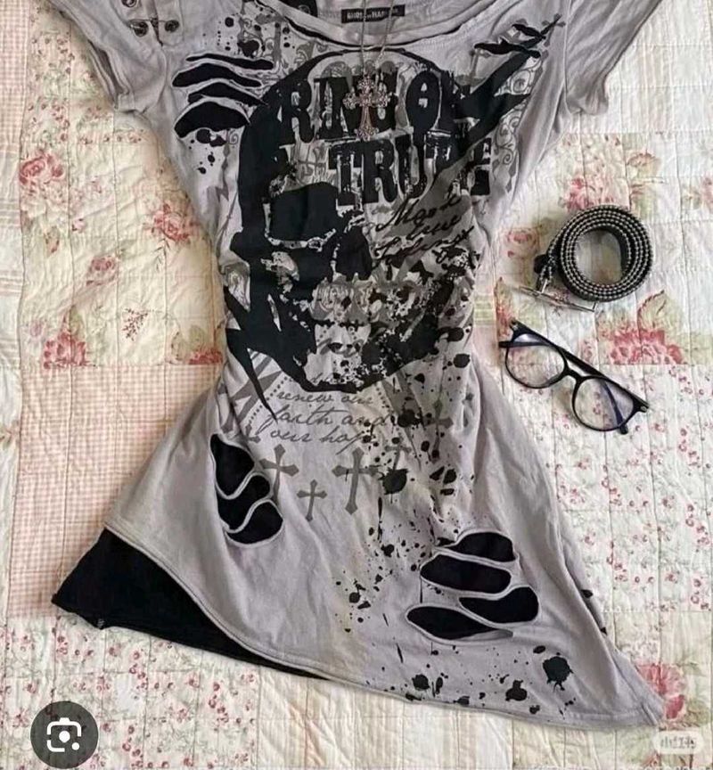 Gothic y2k vintage 2000s top