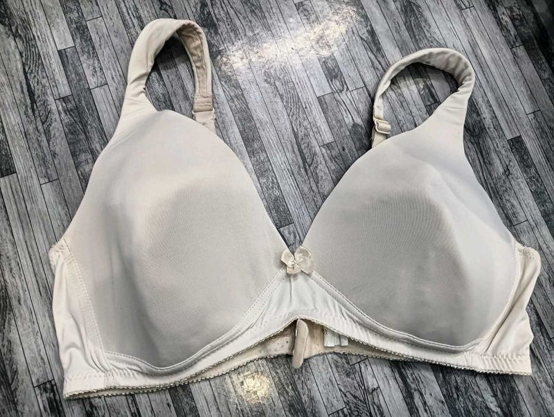 pedded 34 dd🧡