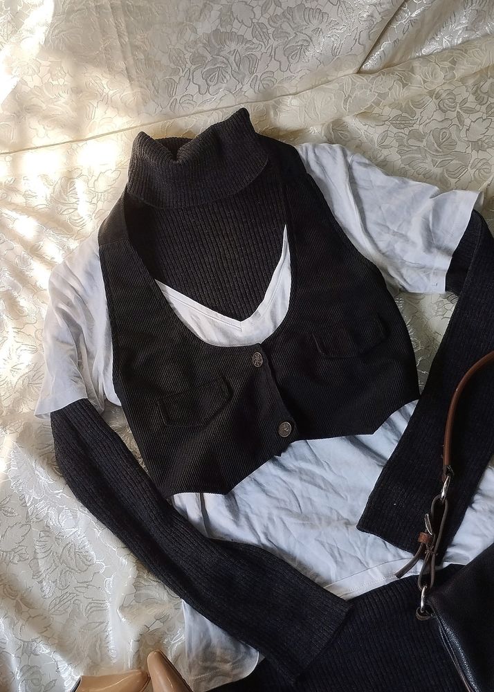 Y2k Halter Neck Vest🍒