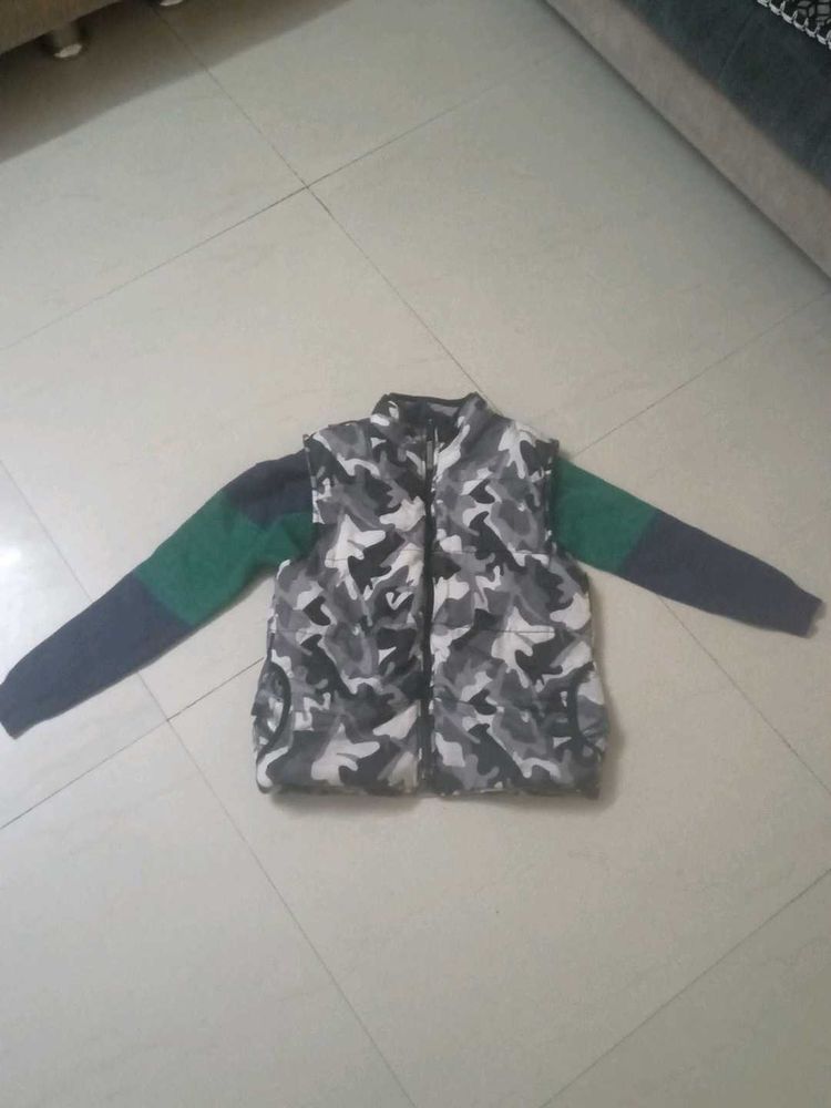 Boys Camo Padded Vest