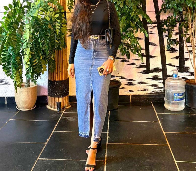 Denim Slit Skirt
