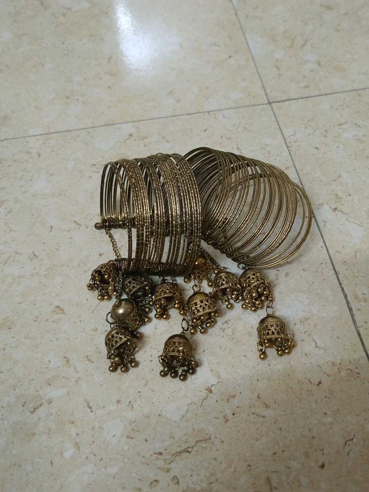 Metal Bangles Free Size