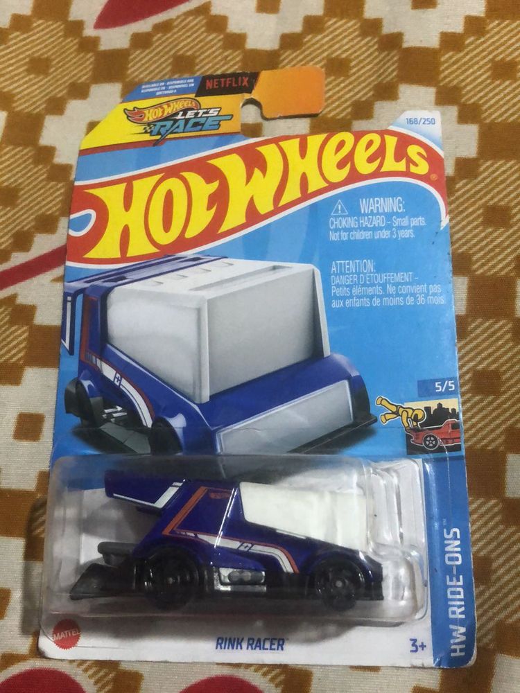 Hot Wheels Rink Racer