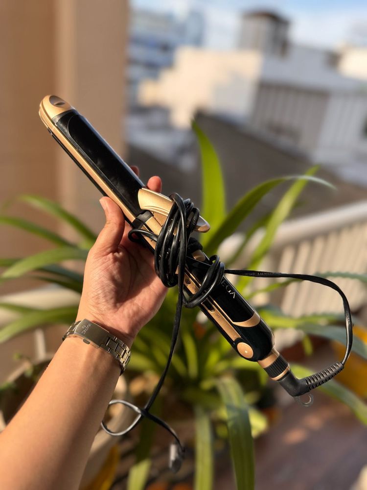 VEGA 3 in 1 Hair Straightener, curling and Crimpin
