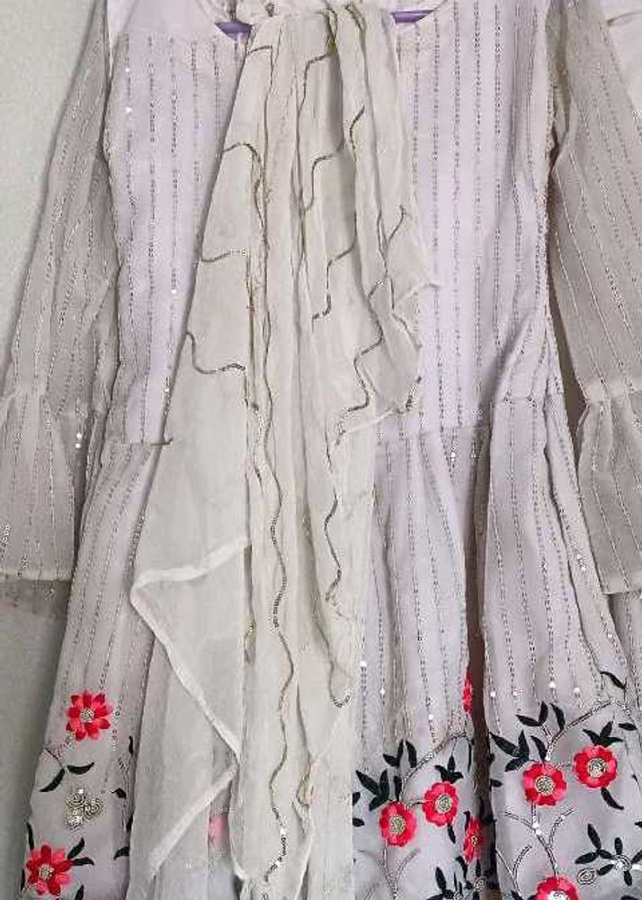 White Shara Set
