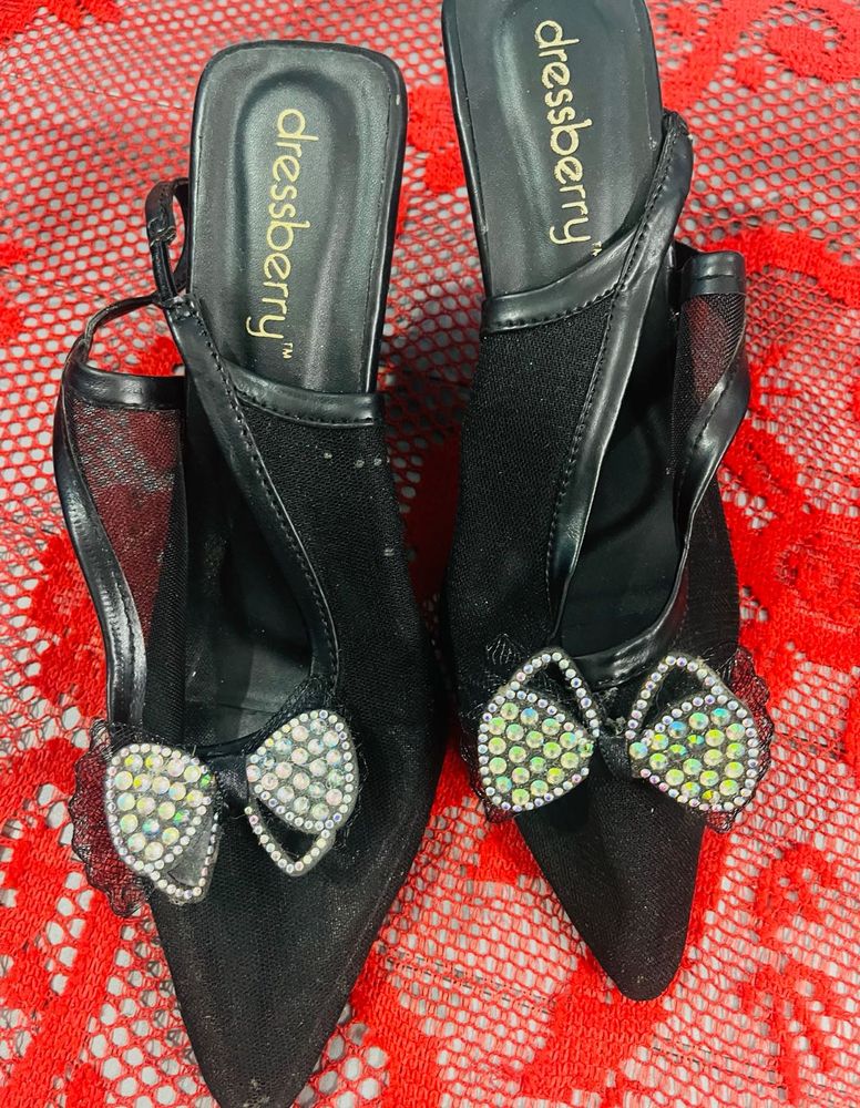 pointed Dressberry Heels