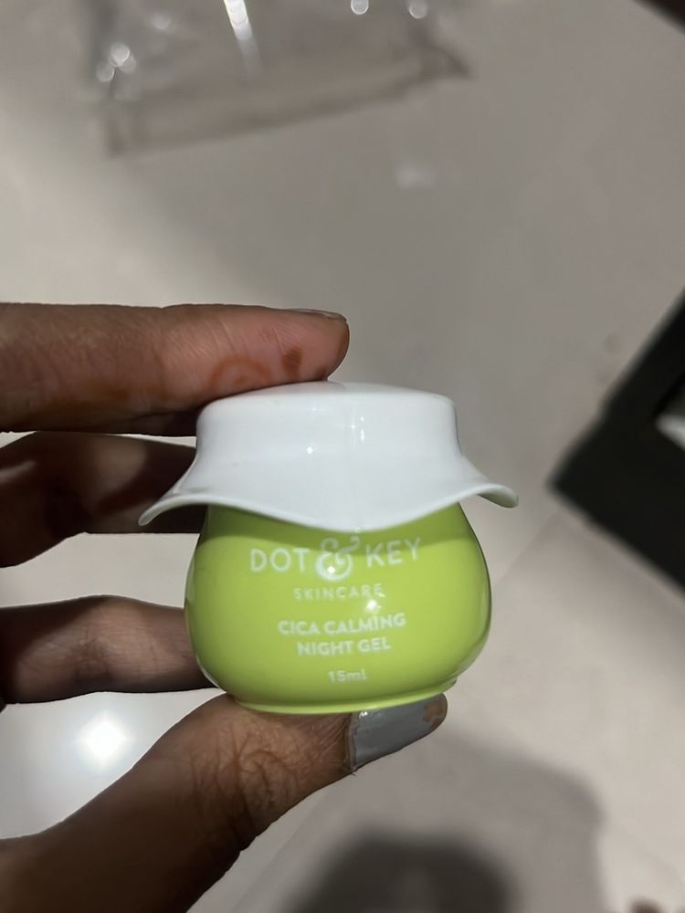 Cica Claming Night Gel