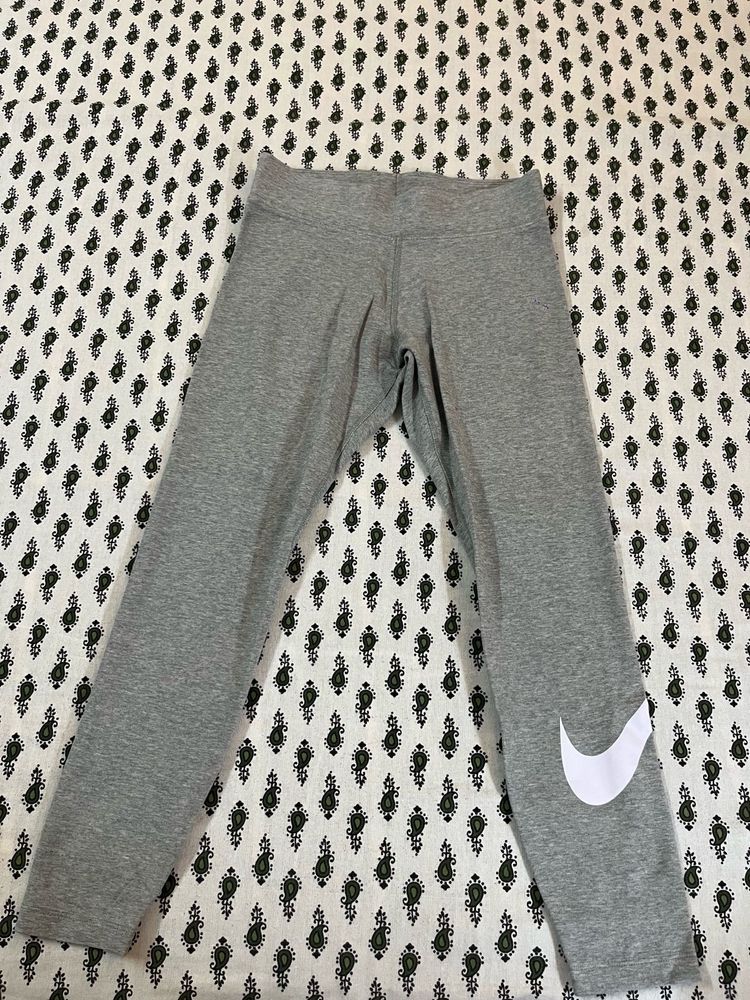 Nike Gray Leggings