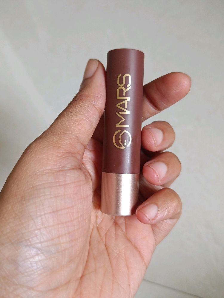 Mars Lipstick Shade Bollywood Surprise