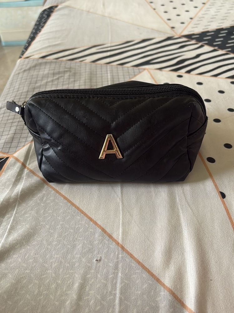 Primark Pouch