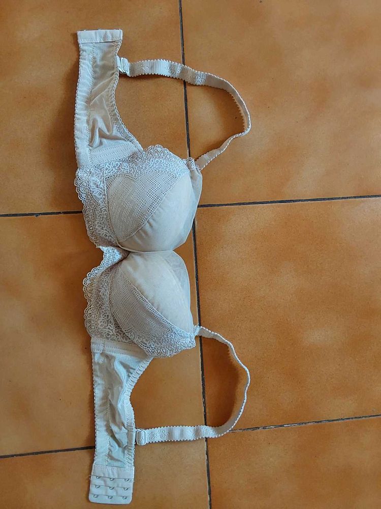 Lace Trim Push Up Bra