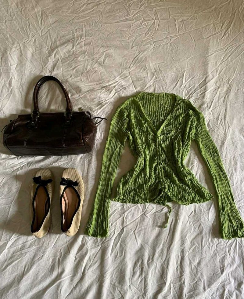 H&amp;M Green Textured Knit Top