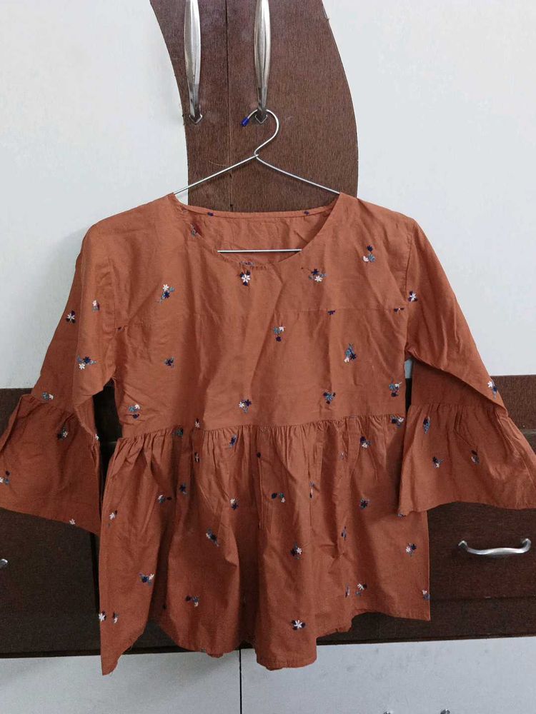 Cute Brown Floral Top