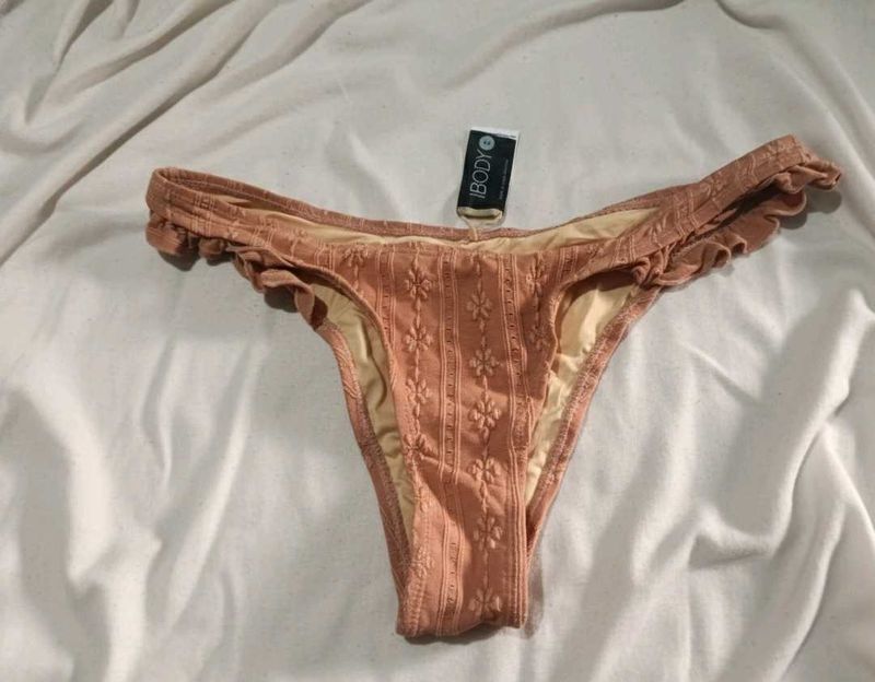 iBODY Bikini Bottom - New with Tag