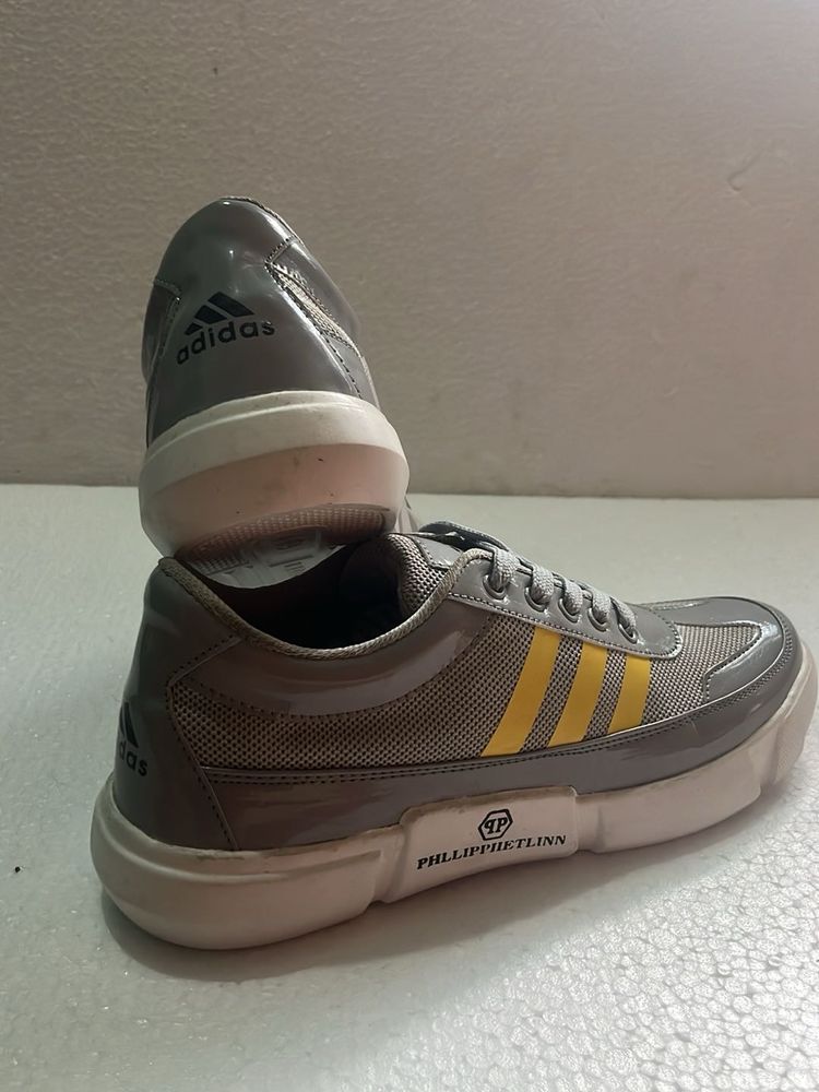 Gray Casual Shoes