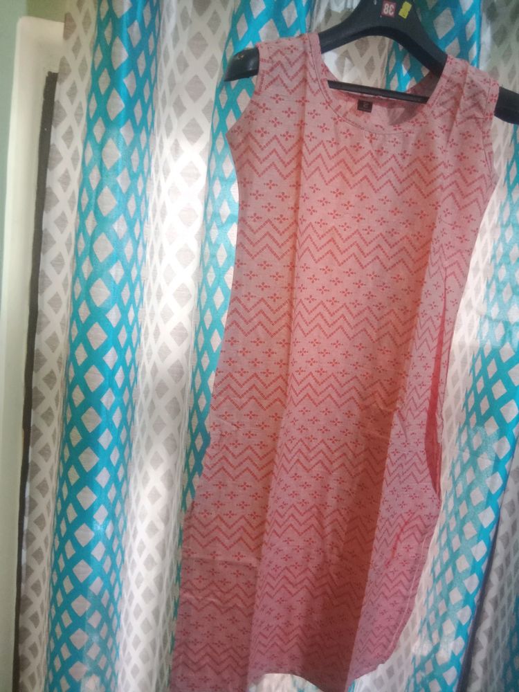 Sleeveless Kurti