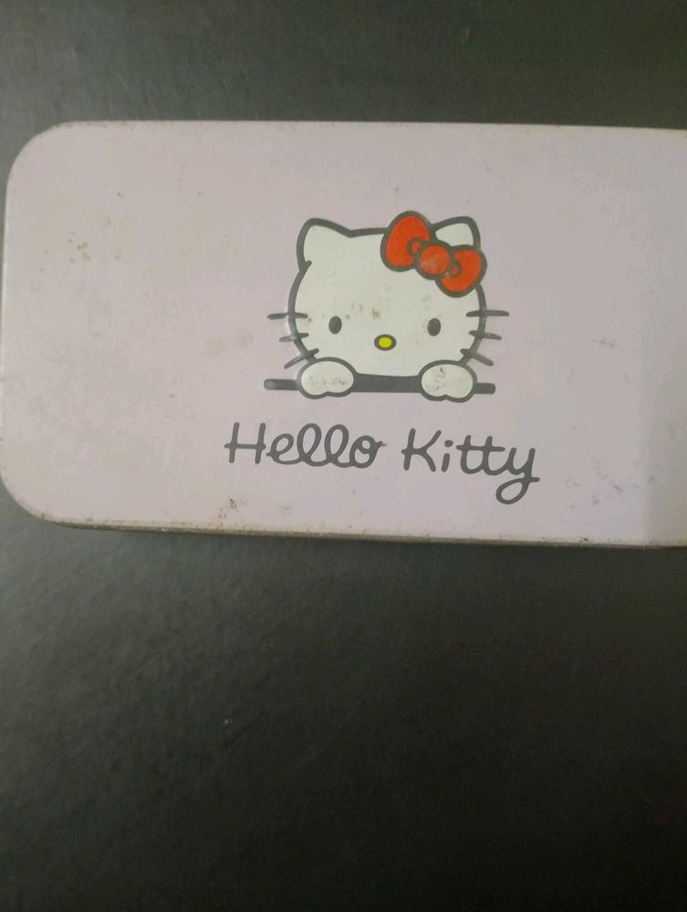Hello Kitty Makeup Brush